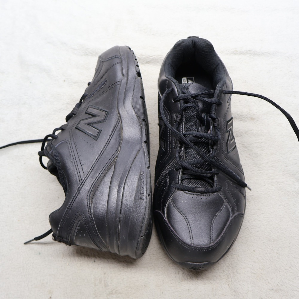 New Balance Mens 13 Training Shoes Black 608 Trainers Leather Slip Resistant NWD